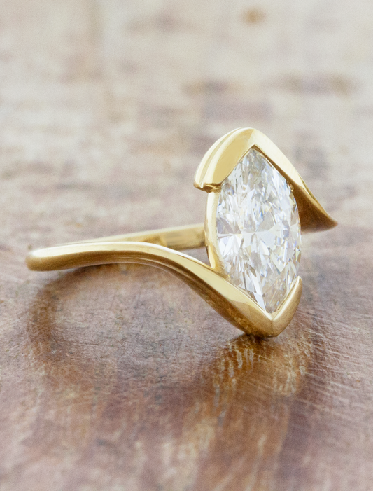 2 CT Round Three Stones Lab Grown Diamond Engagement Ring