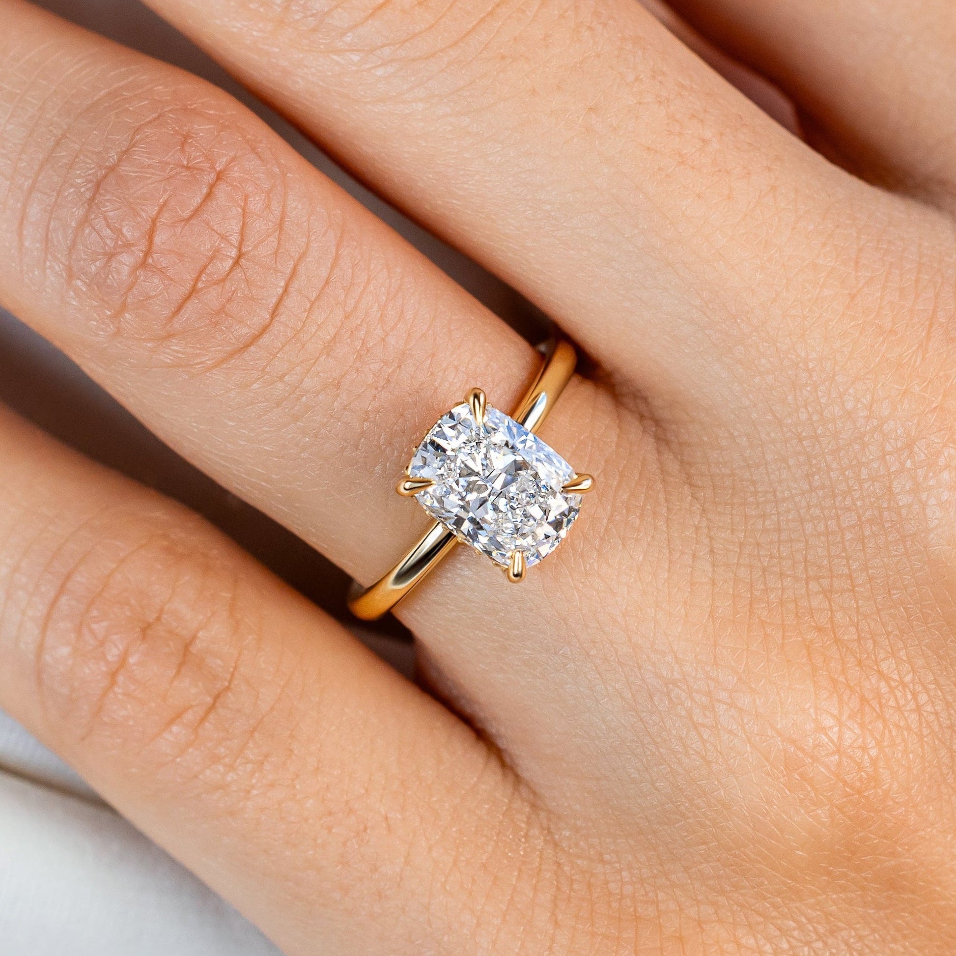 2 CT Round Three Stones Lab Grown Diamond Engagement Ring