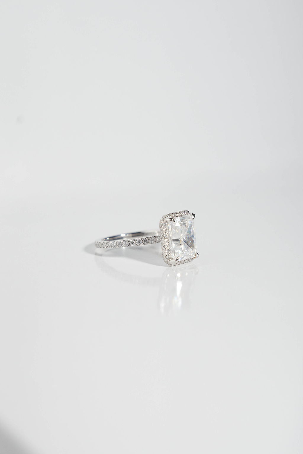 2 CT Round Three Stones Lab Grown Diamond Engagement Ring