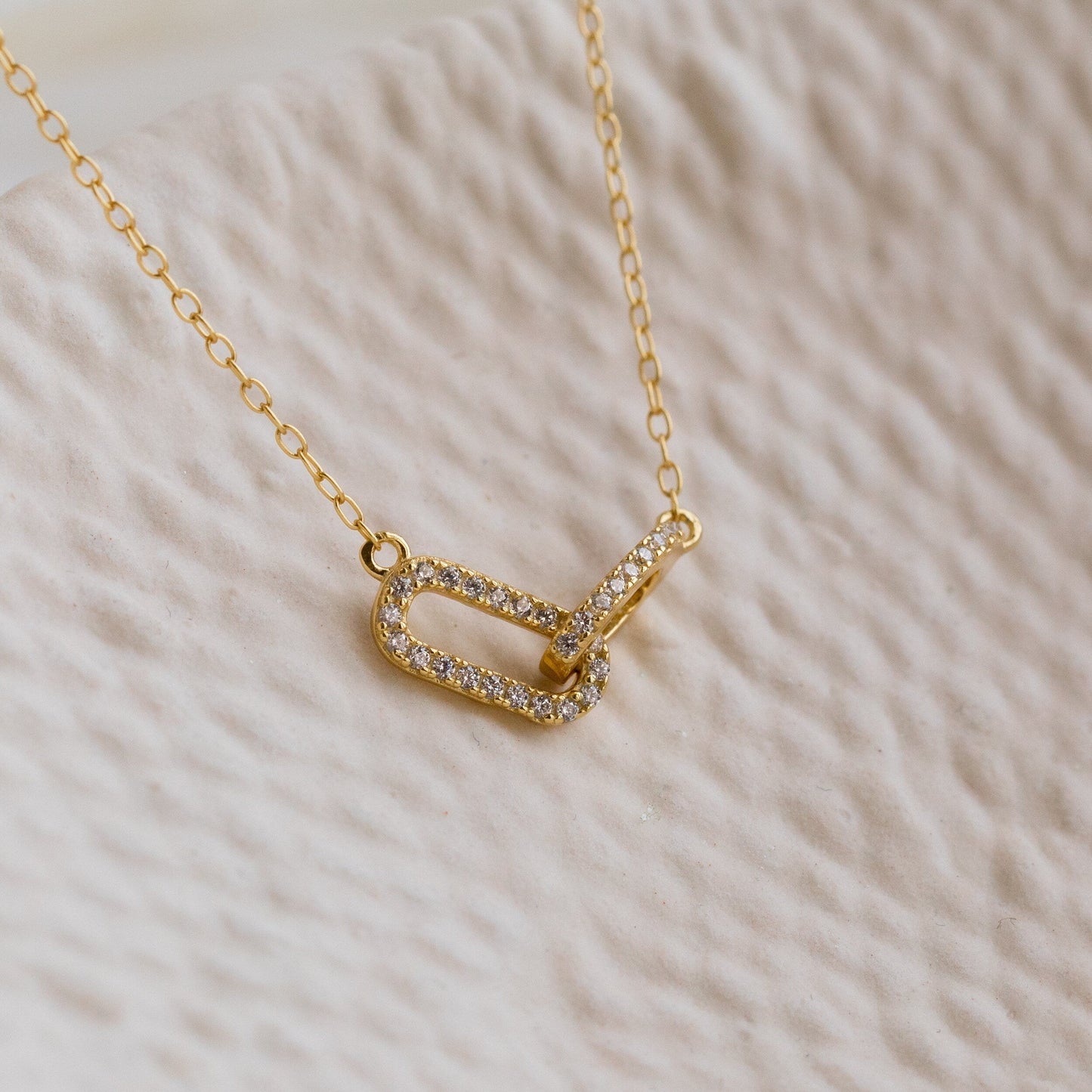 0.15 TCW Round Pave Linked Moissanite Necklace 2
