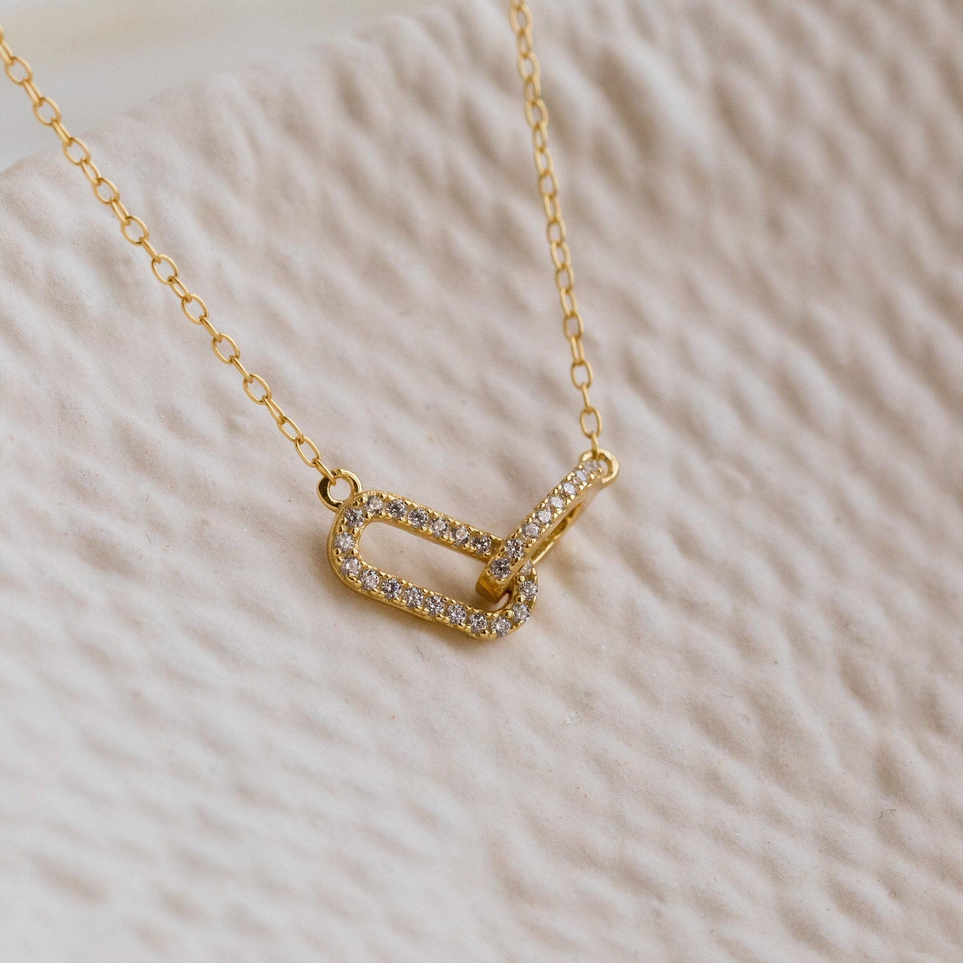 0.15 TCW Round Pave Linked Moissanite Necklace 2