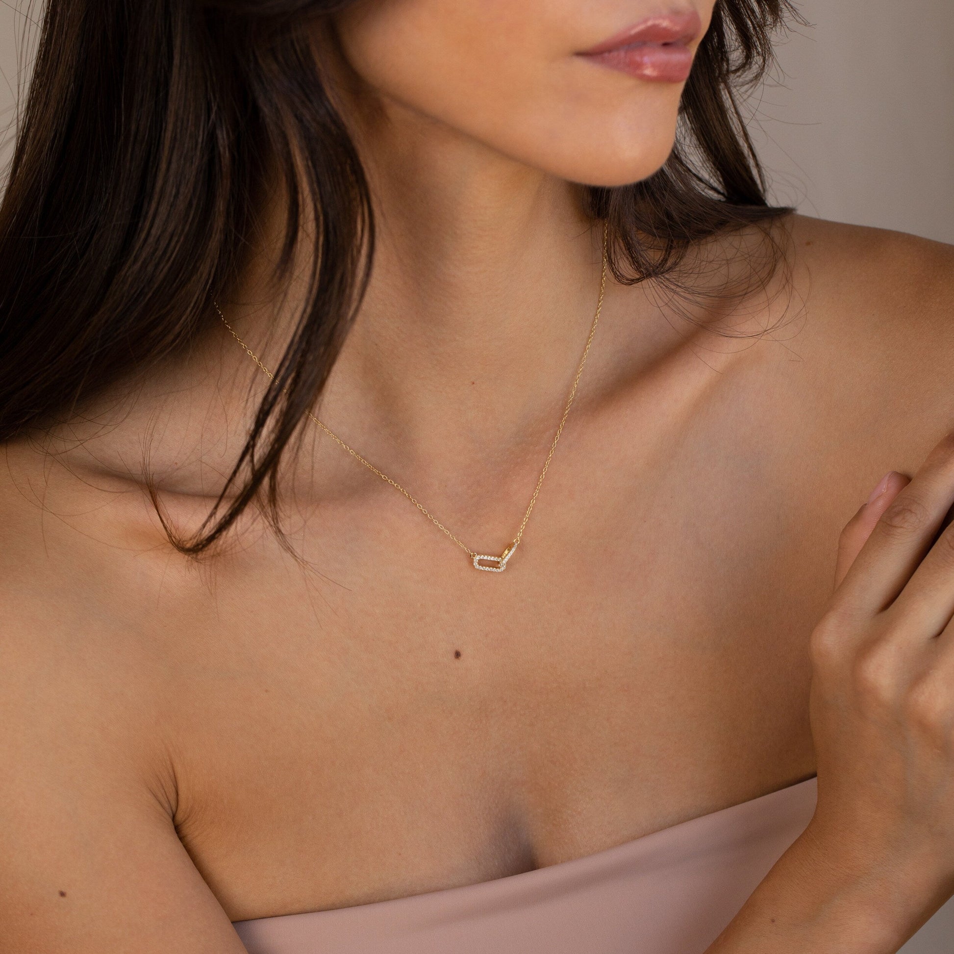 0.15 TCW Round Pave Linked Moissanite Necklace 4