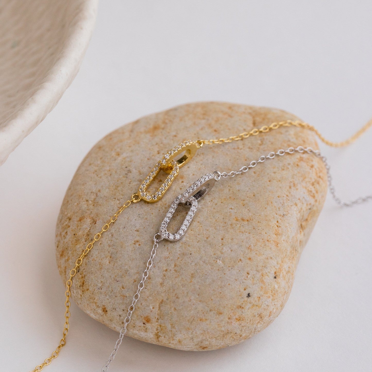 0.15 TCW Round Pave Linked Moissanite Necklace 6