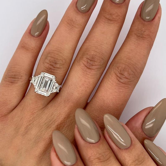 5.0 CT Emerald Three Stone CVD E/VS2 Diamond Engagement Ring 5