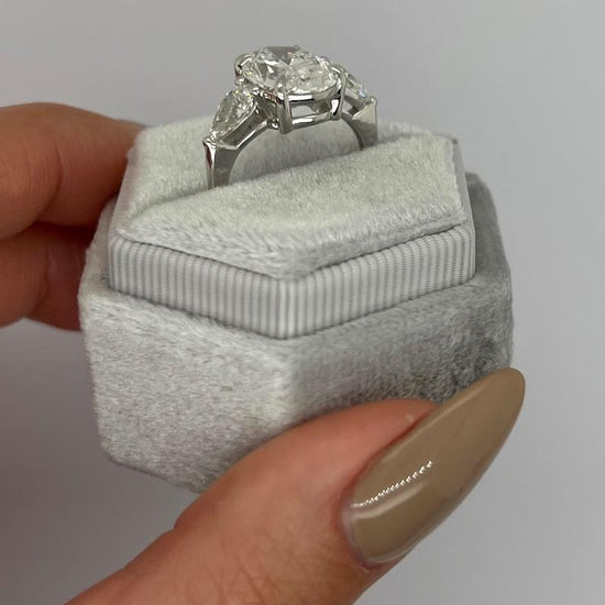 4.0 CT Oval Three Stones CVD E/VS1 Diamond Engagement Ring 7