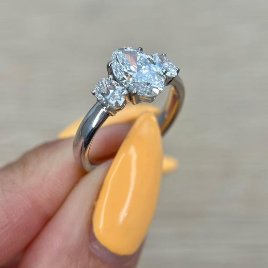 1.50 CT Oval Three Stones CVD E/VS2 Diamond Engagement Ring 4