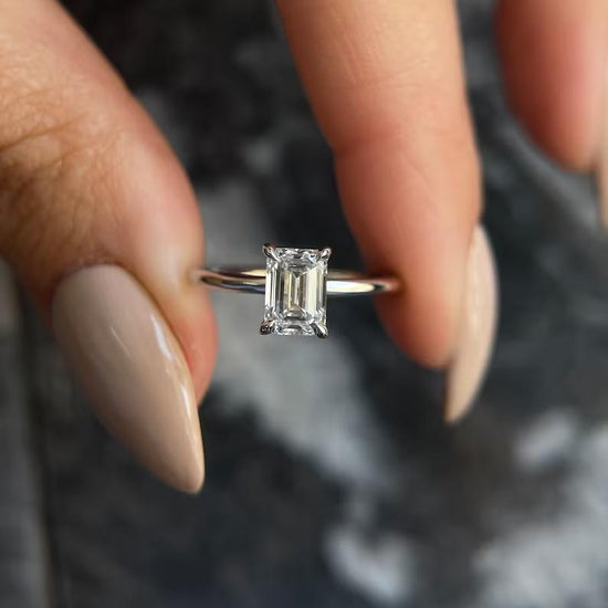 1.0 CT Emerald Solitaire CVD E/VS2 Diamond Engagement Ring 1