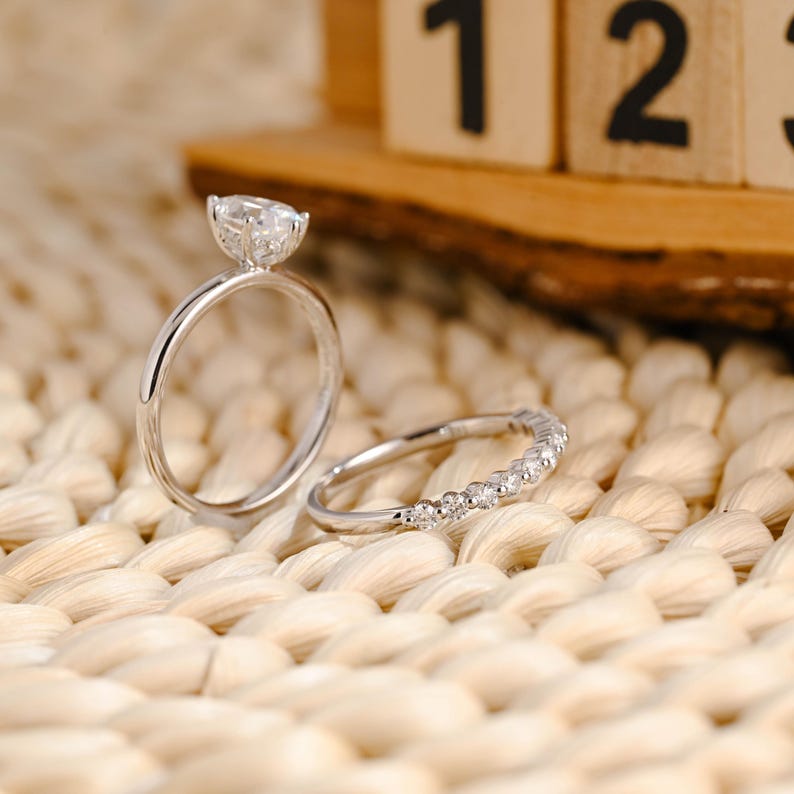 Marquise Cut Cluster Styled Lab Grown Diamond Bridal Ring Set