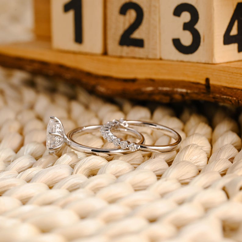 Marquise Cut Cluster Styled Lab Grown Diamond Bridal Ring Set