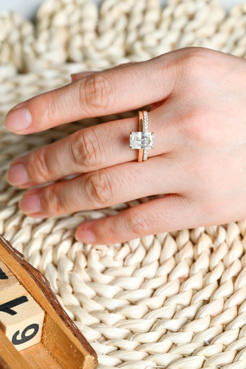 Marquise Cut Cluster Styled Lab Grown Diamond Bridal Ring Set