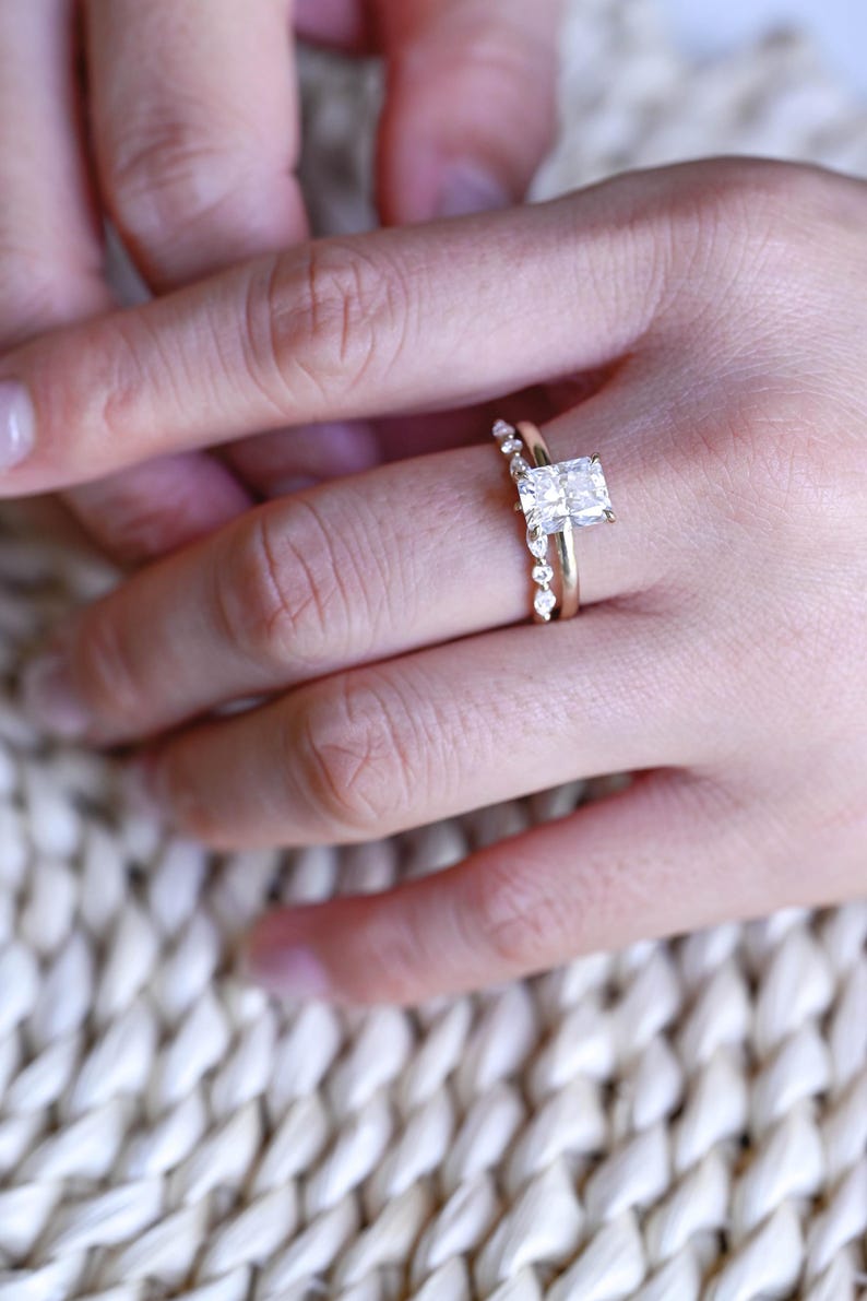 Marquise Cut Cluster Styled Lab Grown Diamond Bridal Ring Set