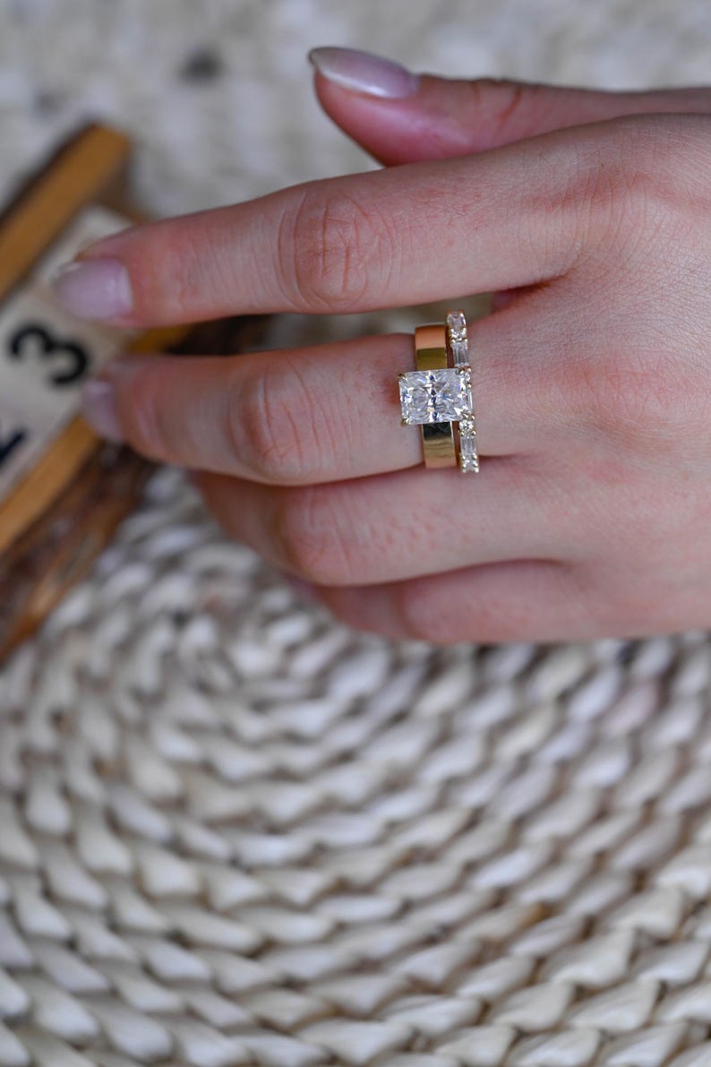 Marquise Cut Cluster Styled Lab Grown Diamond Bridal Ring Set