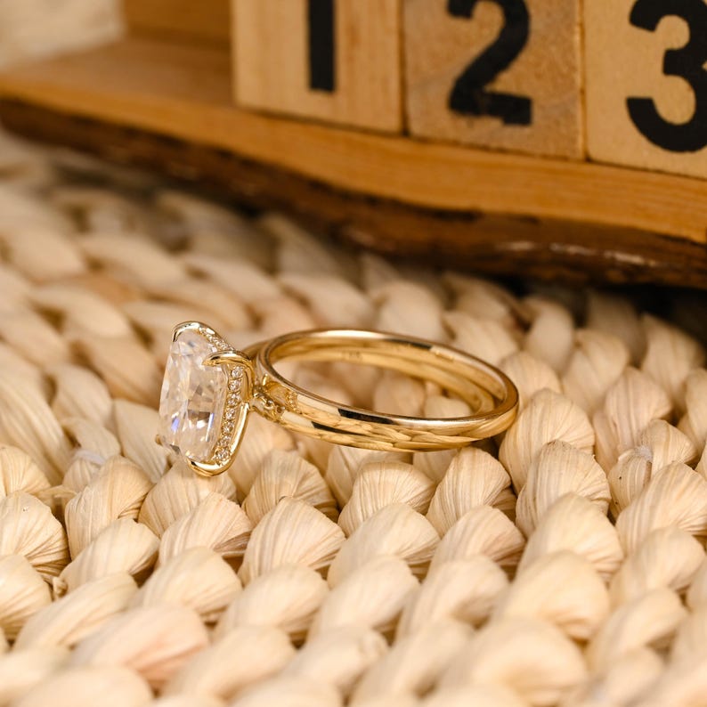 Marquise Cut Cluster Styled Lab Grown Diamond Bridal Ring Set