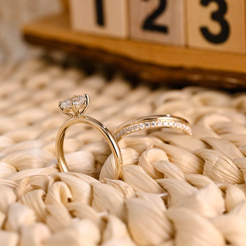 Marquise Cut Cluster Styled Lab Grown Diamond Bridal Ring Set