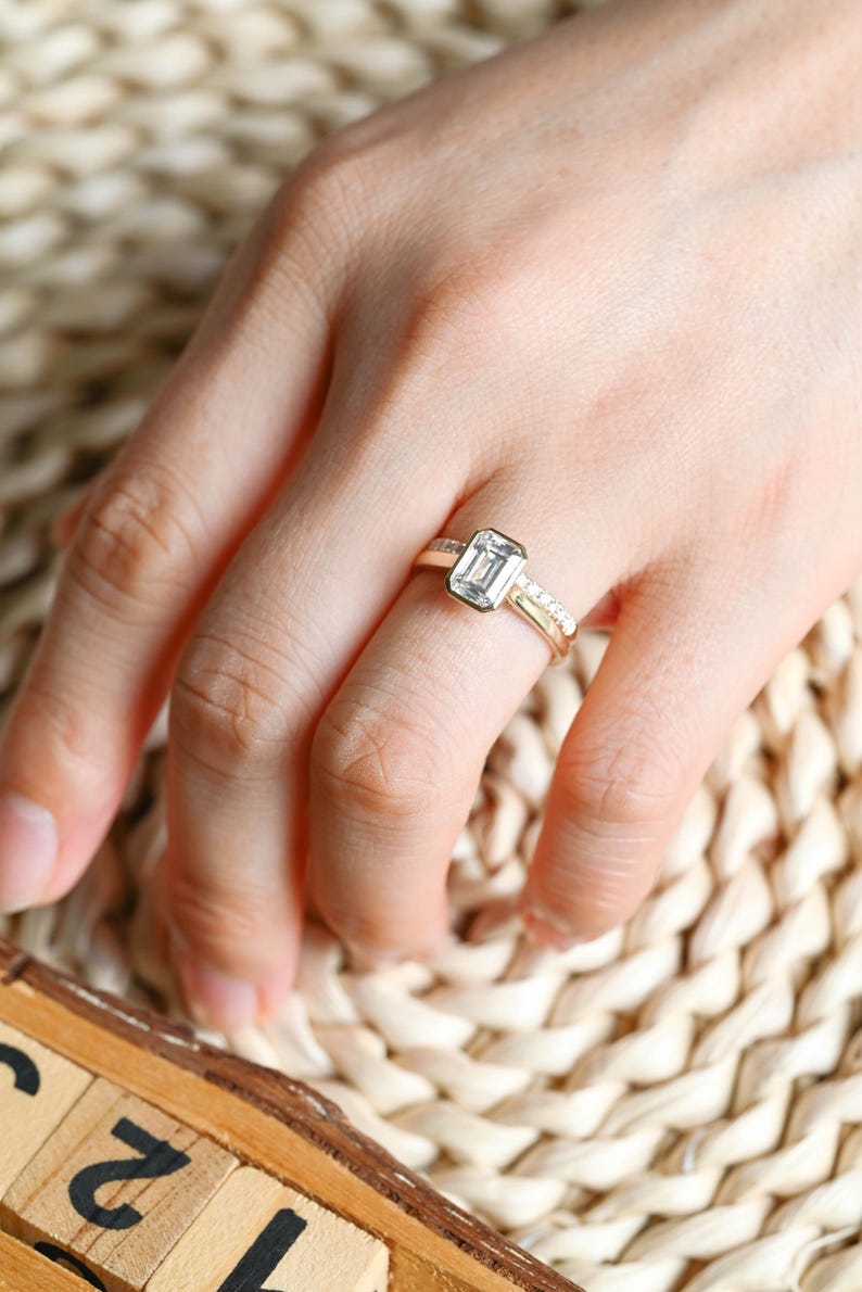 Marquise Cut Cluster Styled Lab Grown Diamond Bridal Ring Set