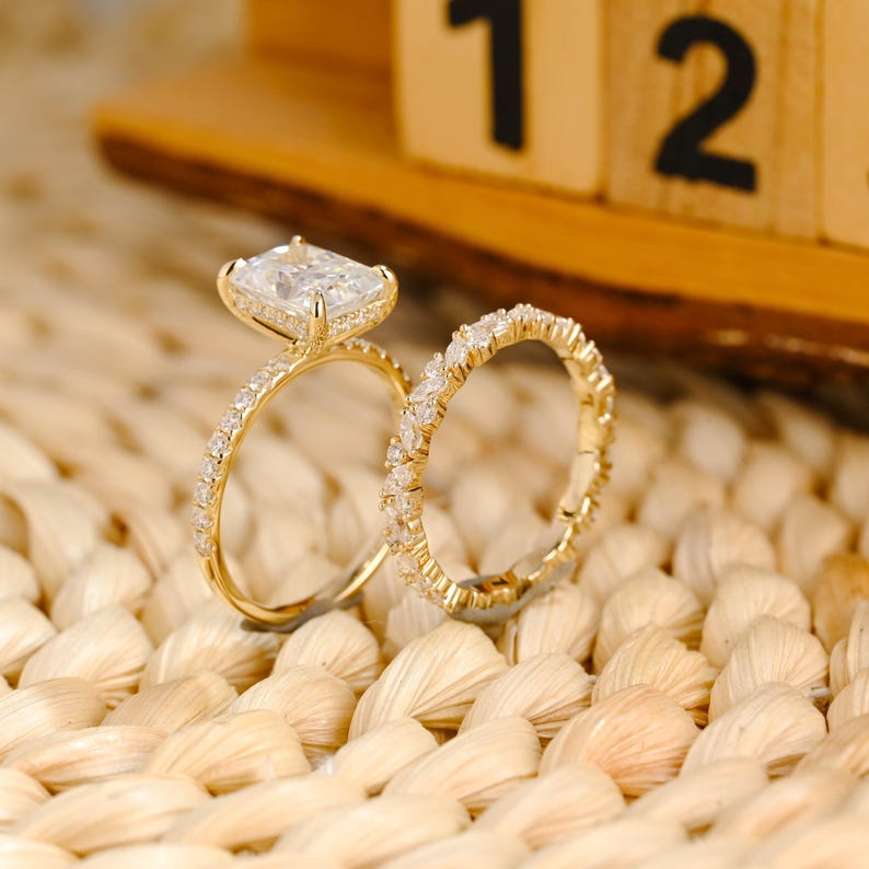 Marquise Cut Cluster Styled Lab Grown Diamond Bridal Ring Set