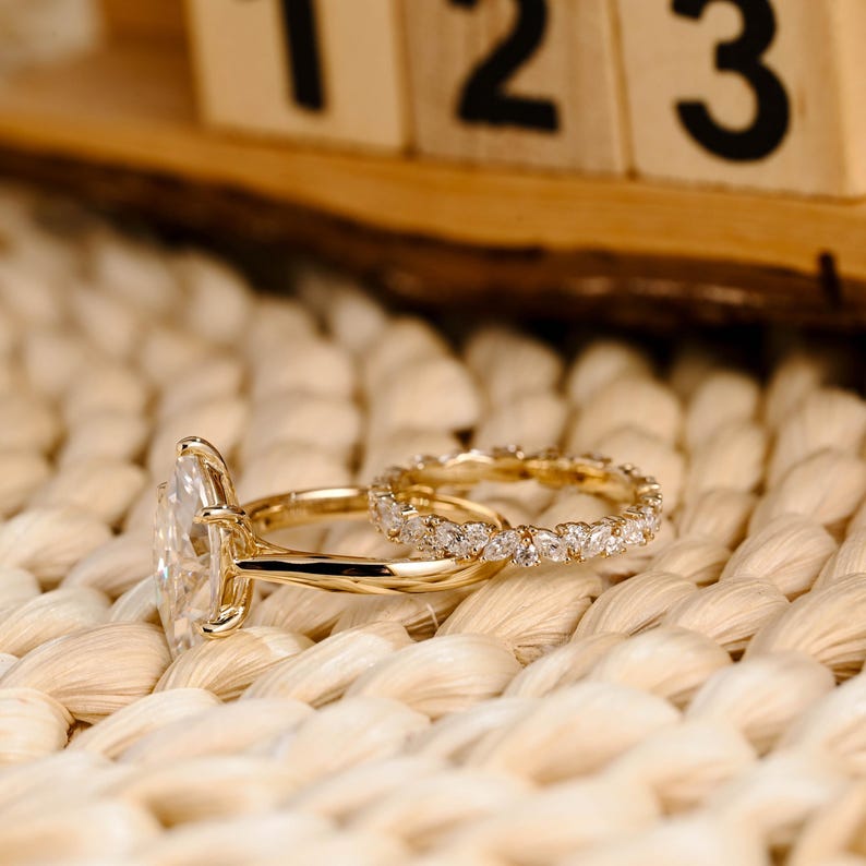 Marquise Cut Cluster Styled Lab Grown Diamond Bridal Ring Set