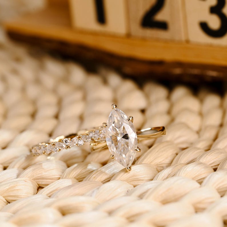 Marquise Cut Cluster Styled Lab Grown Diamond Bridal Ring Set