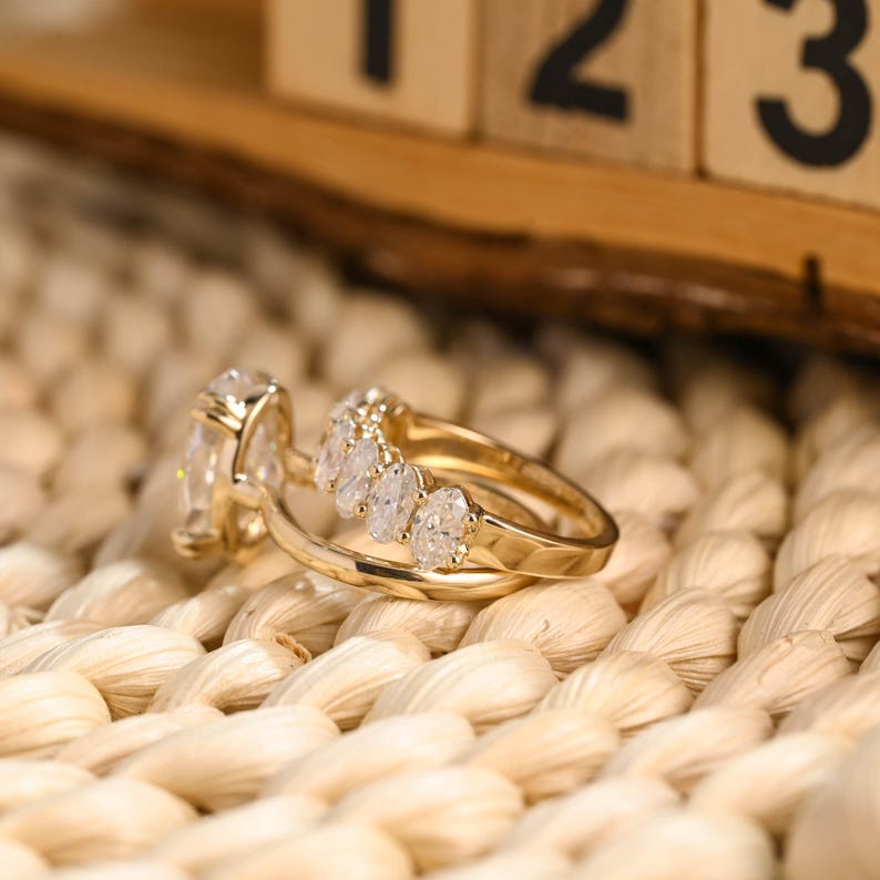 Marquise Cut Cluster Styled Lab Grown Diamond Bridal Ring Set
