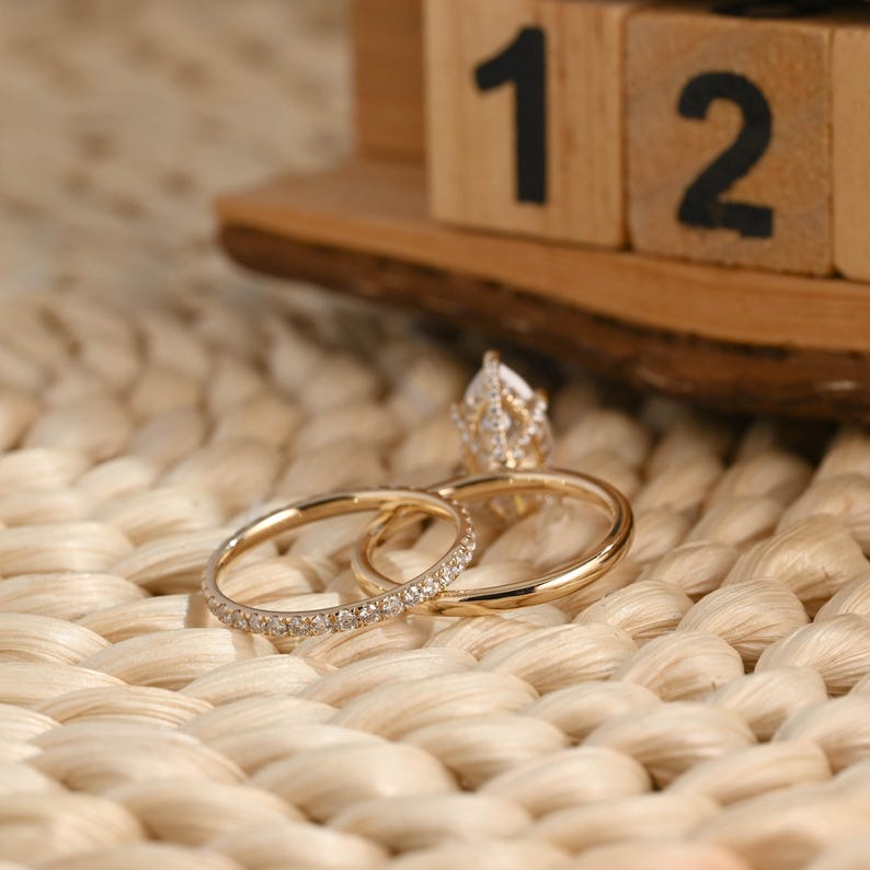Marquise Cut Cluster Styled Lab Grown Diamond Bridal Ring Set