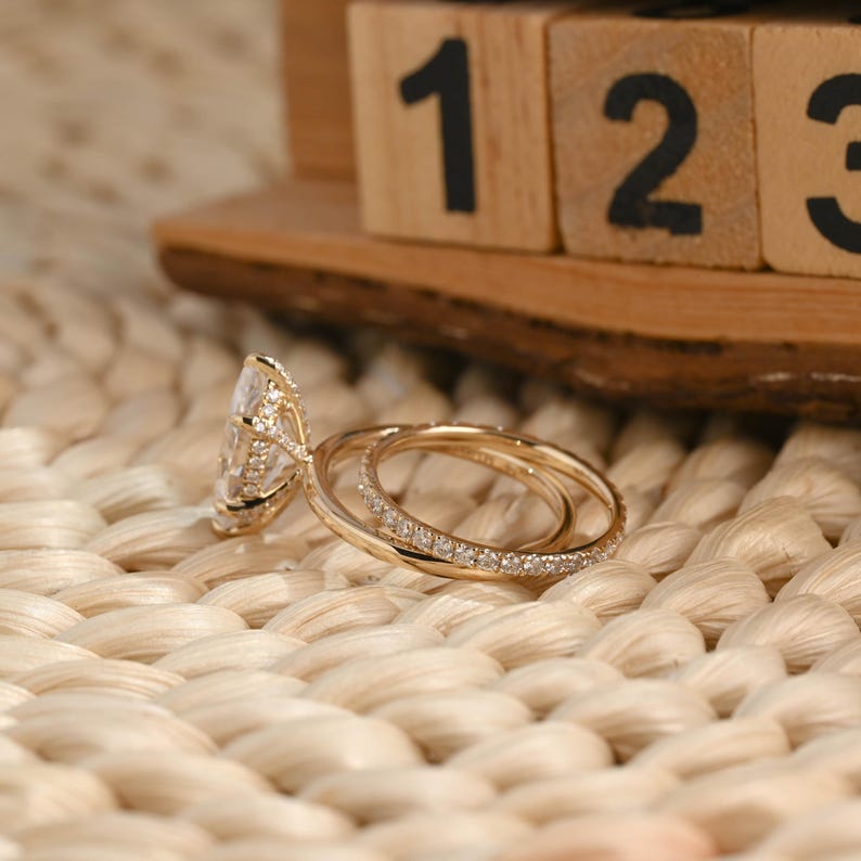 Marquise Cut Cluster Styled Lab Grown Diamond Bridal Ring Set