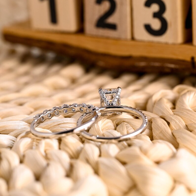 Marquise Cut Cluster Styled Lab Grown Diamond Bridal Ring Set