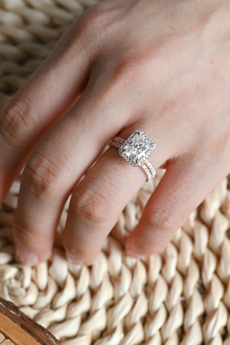 Marquise Cut Cluster Styled Lab Grown Diamond Bridal Ring Set