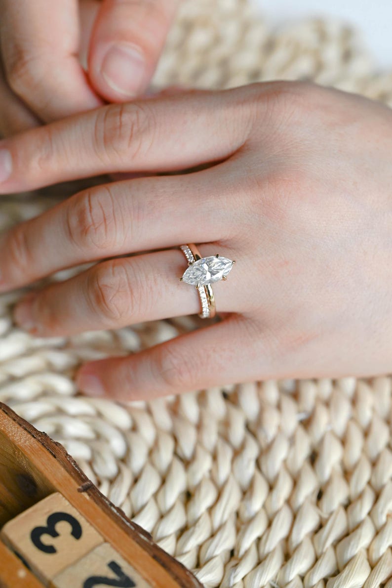 Marquise Cut Cluster Styled Lab Grown Diamond Bridal Ring Set