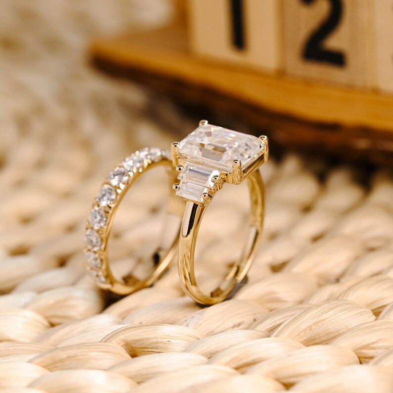 Marquise Cut Cluster Styled Lab Grown Diamond Bridal Ring Set