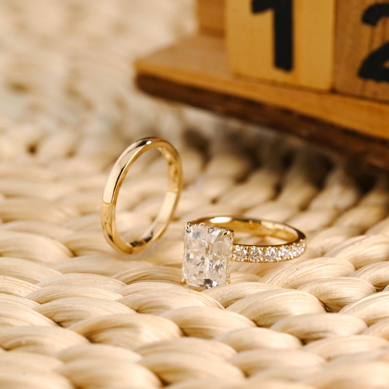 Marquise Cut Cluster Styled Lab Grown Diamond Bridal Ring Set