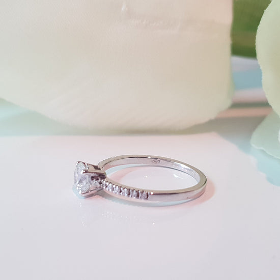 1.0 CT Round Solitaire CVD F/VS1 Diamond Engagement Ring 4