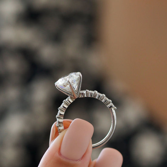 3 CT Round Solitaire CVD G/VS2 Diamond Engagement Ring 3