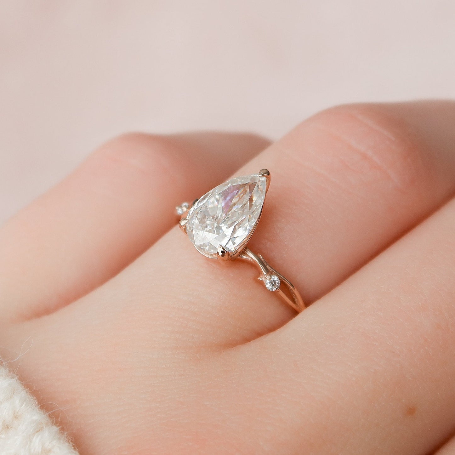 1.5 CT Pear Cut Twig Pave Moissanite Engagement Ring 7