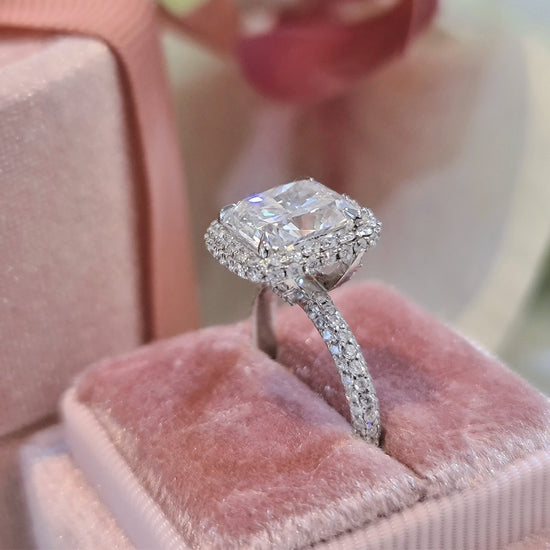 3.0 CT Cushion Halo CVD G/VS1 Diamond Engagement Ring 4