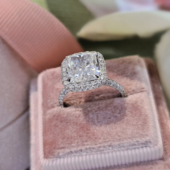 3.0 CT Cushion Halo CVD G/VS1 Diamond Engagement Ring 6