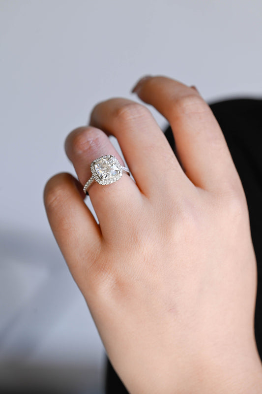 2 CT Round Three Stones Lab Grown Diamond Engagement Ring