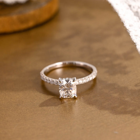 2 CT Round Three Stones Lab Grown Diamond Engagement Ring