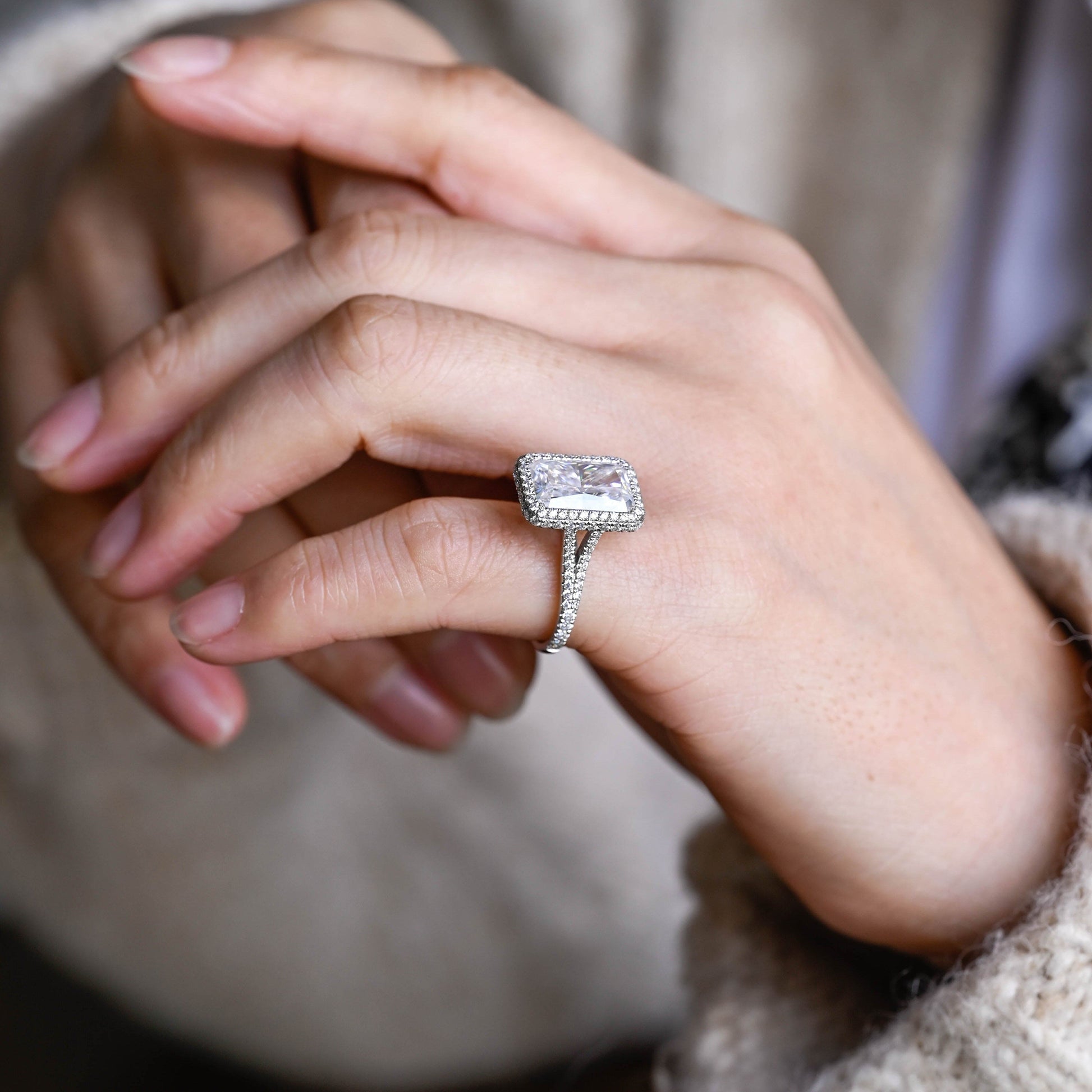 2 CT Round Three Stones Lab Grown Diamond Engagement Ring