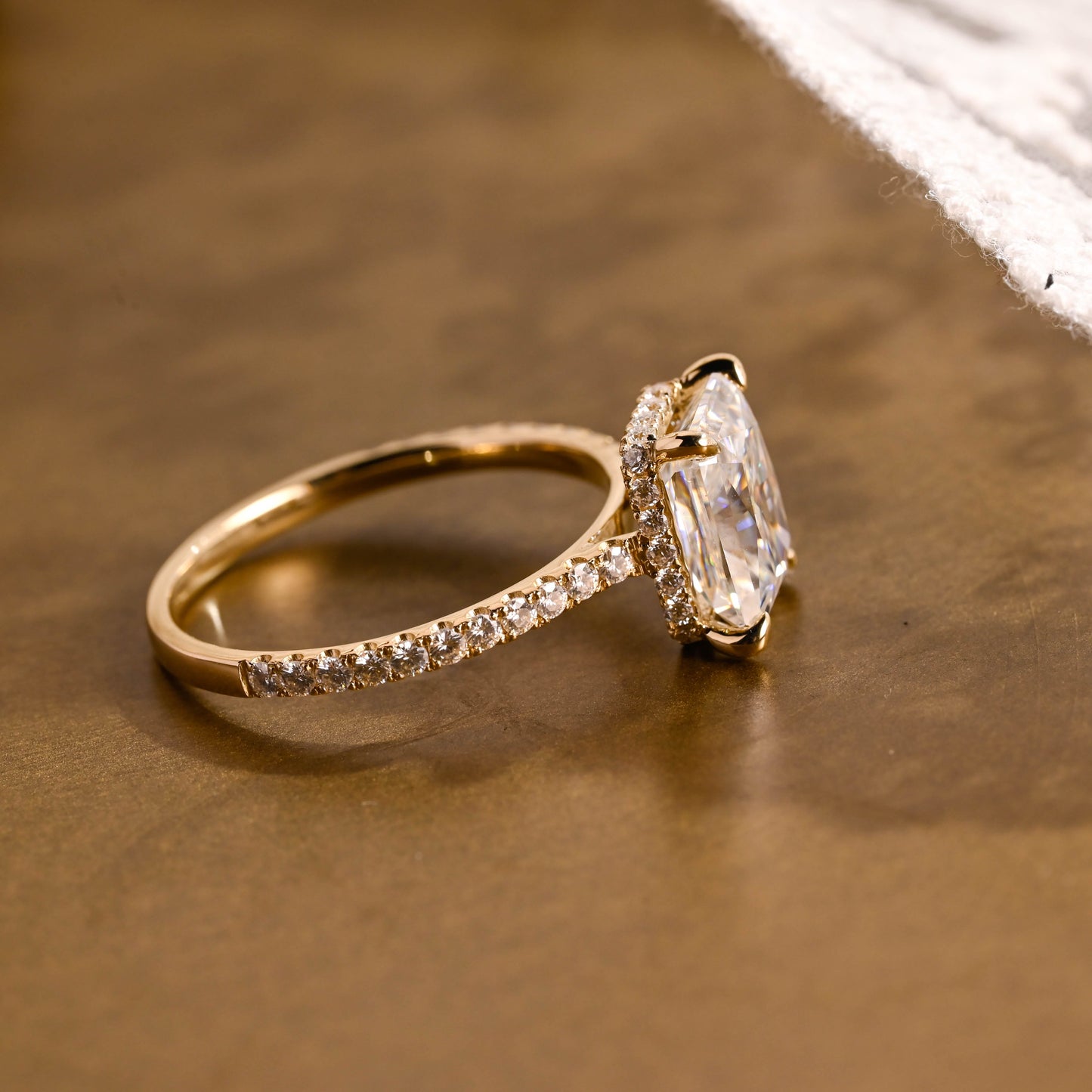 2 CT Round Three Stones Lab Grown Diamond Engagement Ring
