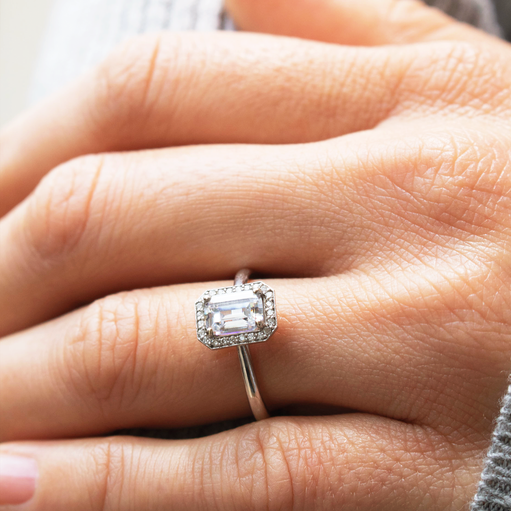 2 CT Round Three Stones Lab Grown Diamond Engagement Ring