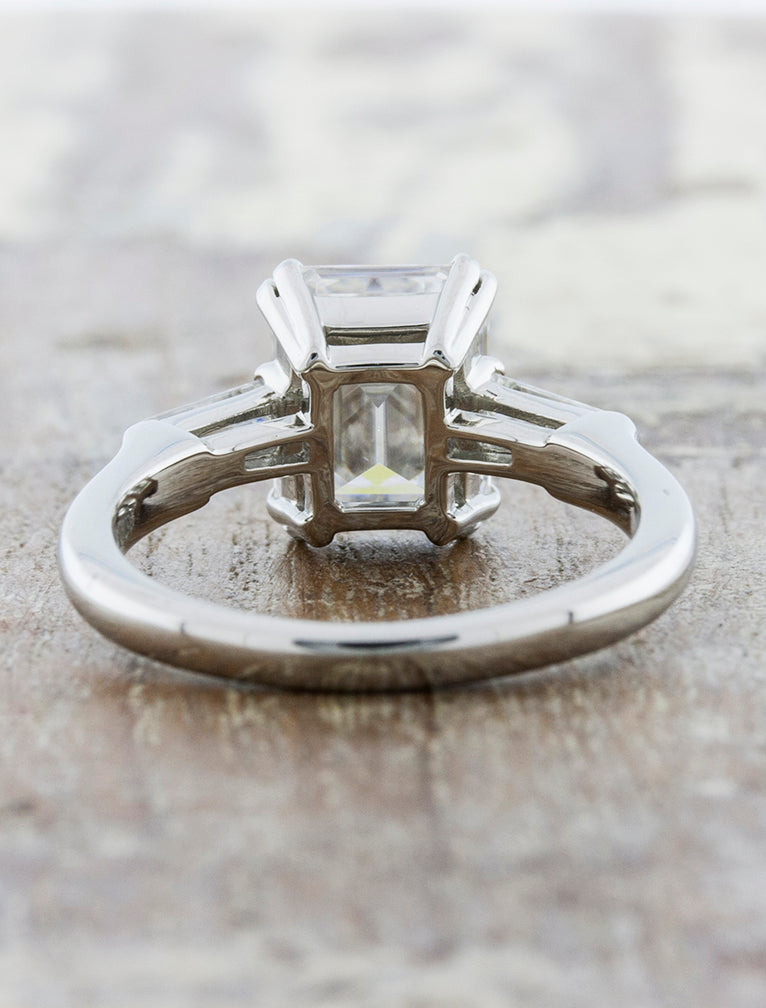 2 CT Round Three Stones Lab Grown Diamond Engagement Ring