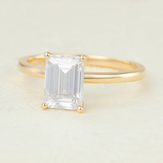 1.6 CT Emerald Shaped Moissanite Solitaire Engagement Ring 3