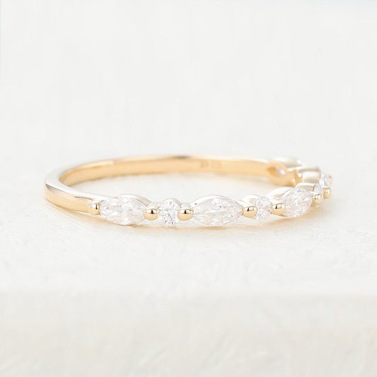 0.44 CT Round & Marquise Shaped Moissanite Alternative Stone Wedding Band 2