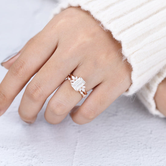 1.89 CT Emerald Moissanite Cluster Bridal Ring Set 3