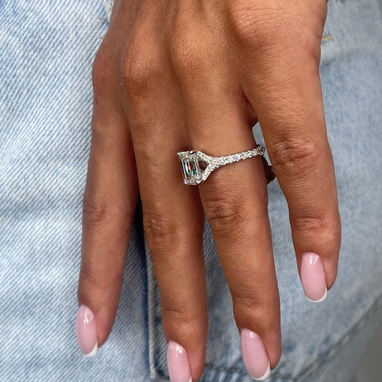 2.1 CT Emerald Solitaire Split Shank CVD G/VS Diamond Engagement Ring 8