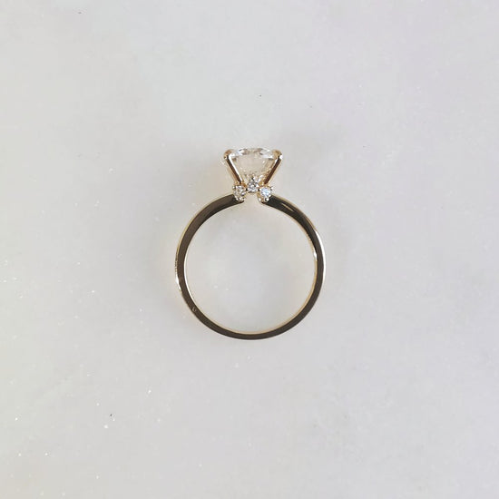 2.50 CT Round Shaped Moissanite Solitaire Engagement Ring 3