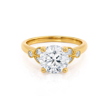 1.5 CT Round Shaped Moissanite Cluster Style Engagement Ring 2