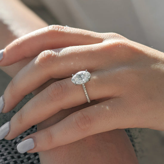 3.05 CT Oval Solitaire CVD D/VS1 Diamond Engagement Ring 3