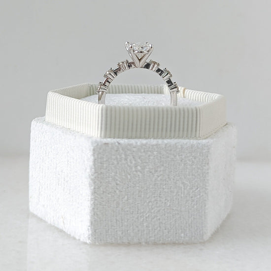 2.01 CT Oval Solitaire CVD F/VS1 Diamond Engagement Ring 3