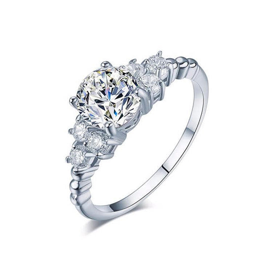 2.0 CT Round Cut Cluster Moissanite Engagement Ring 6